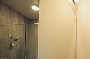 Bathroom l Park Place Apartments in Reno, NV